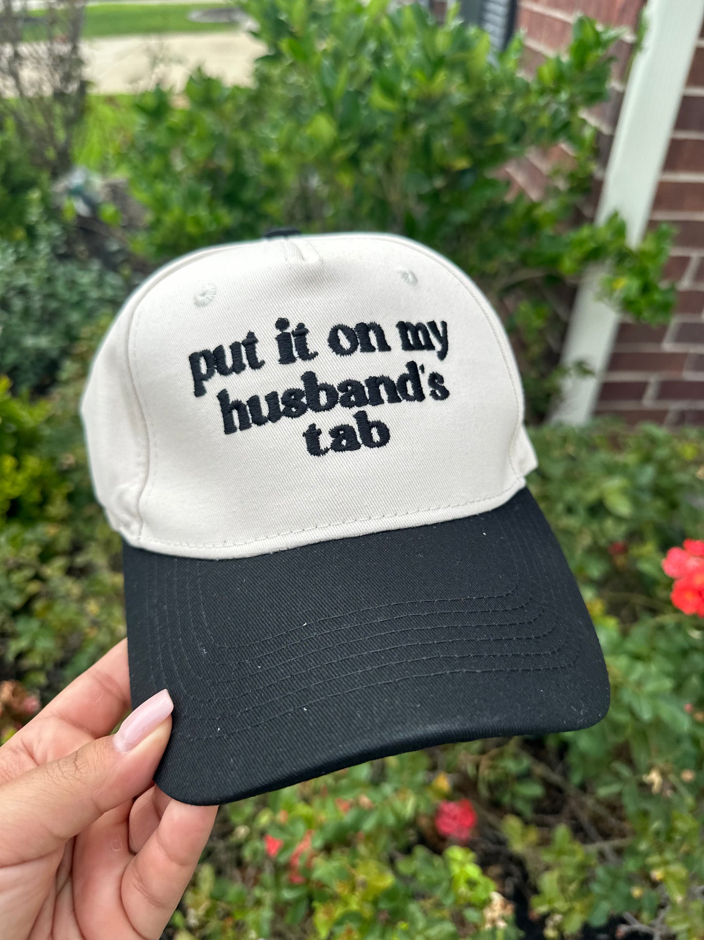 Put it on my husband’s tan cap